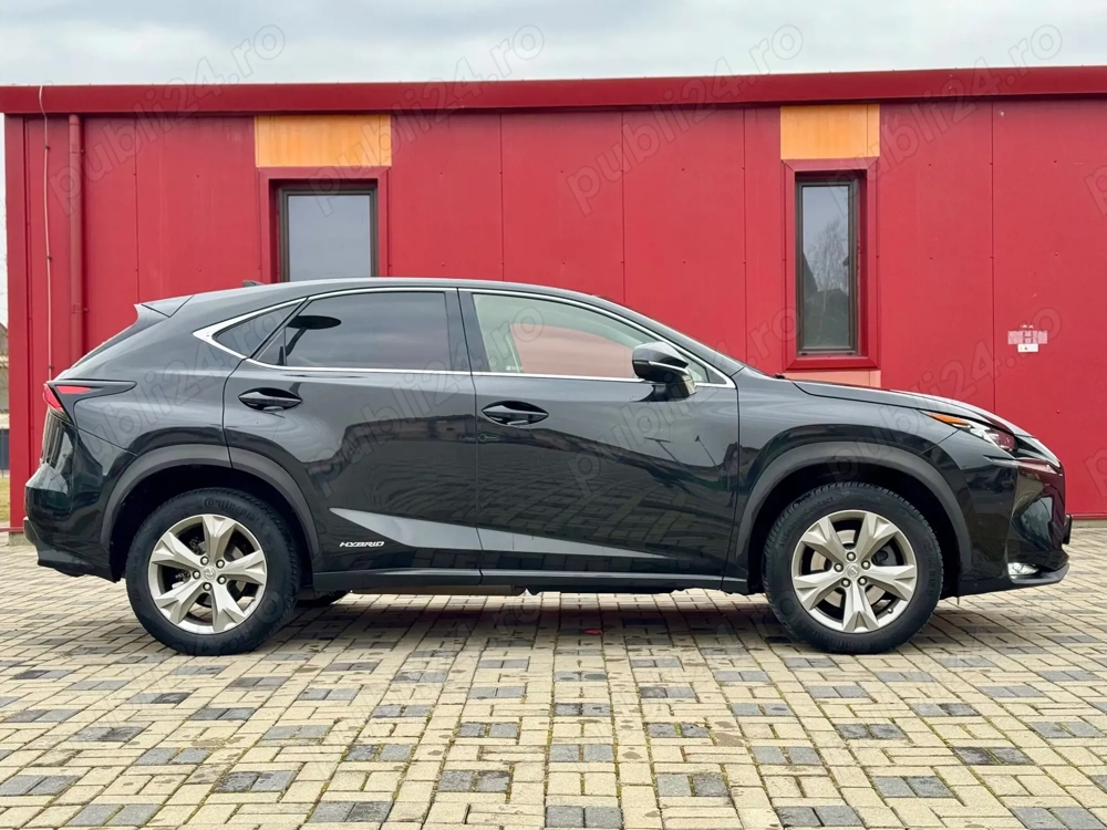 Lexus Seria NX 300h 4WD  E-FOUR Luxury Line