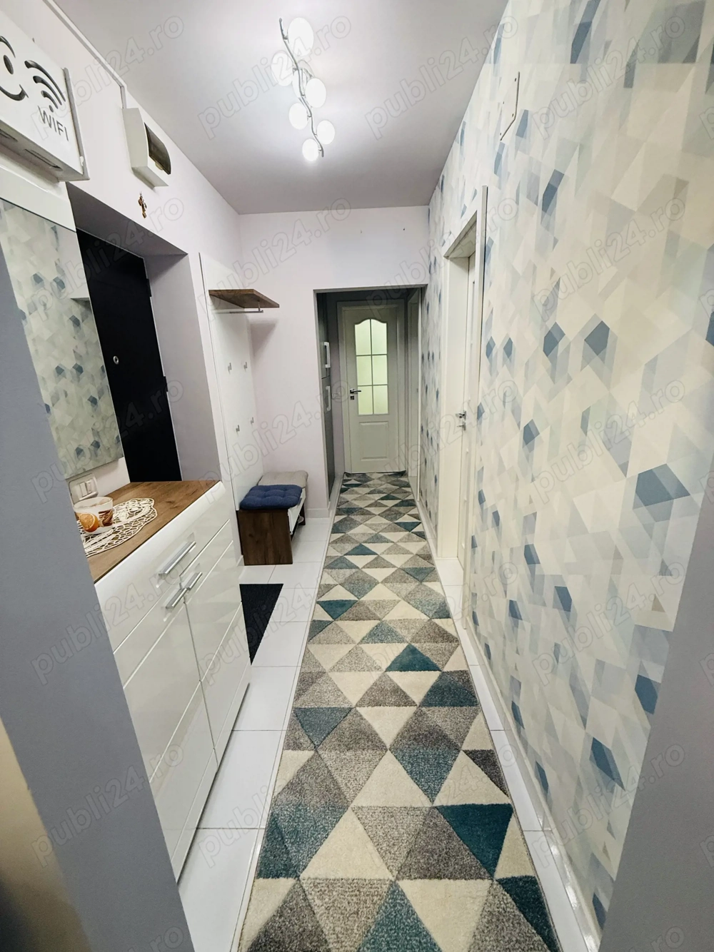   Proprietar - Apartament 3 camere, 2 bai  ,mobilat si utilat la cheie!