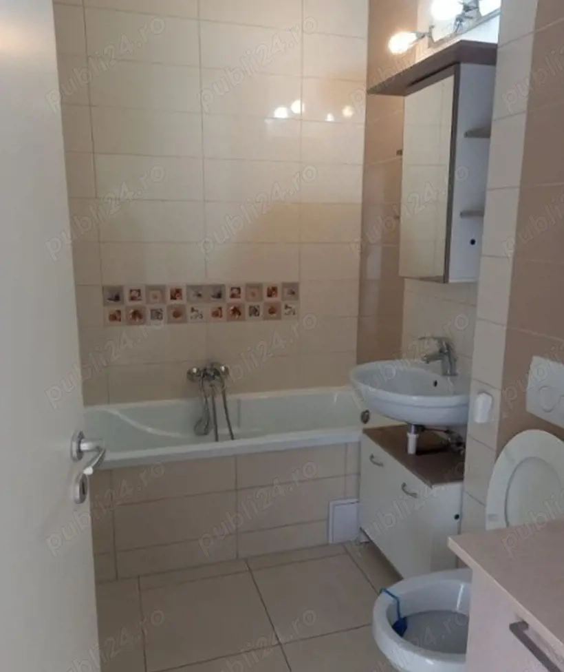 SUCEAVA dau in chirie apartamentul personal cu 2 camere - persoana fizica