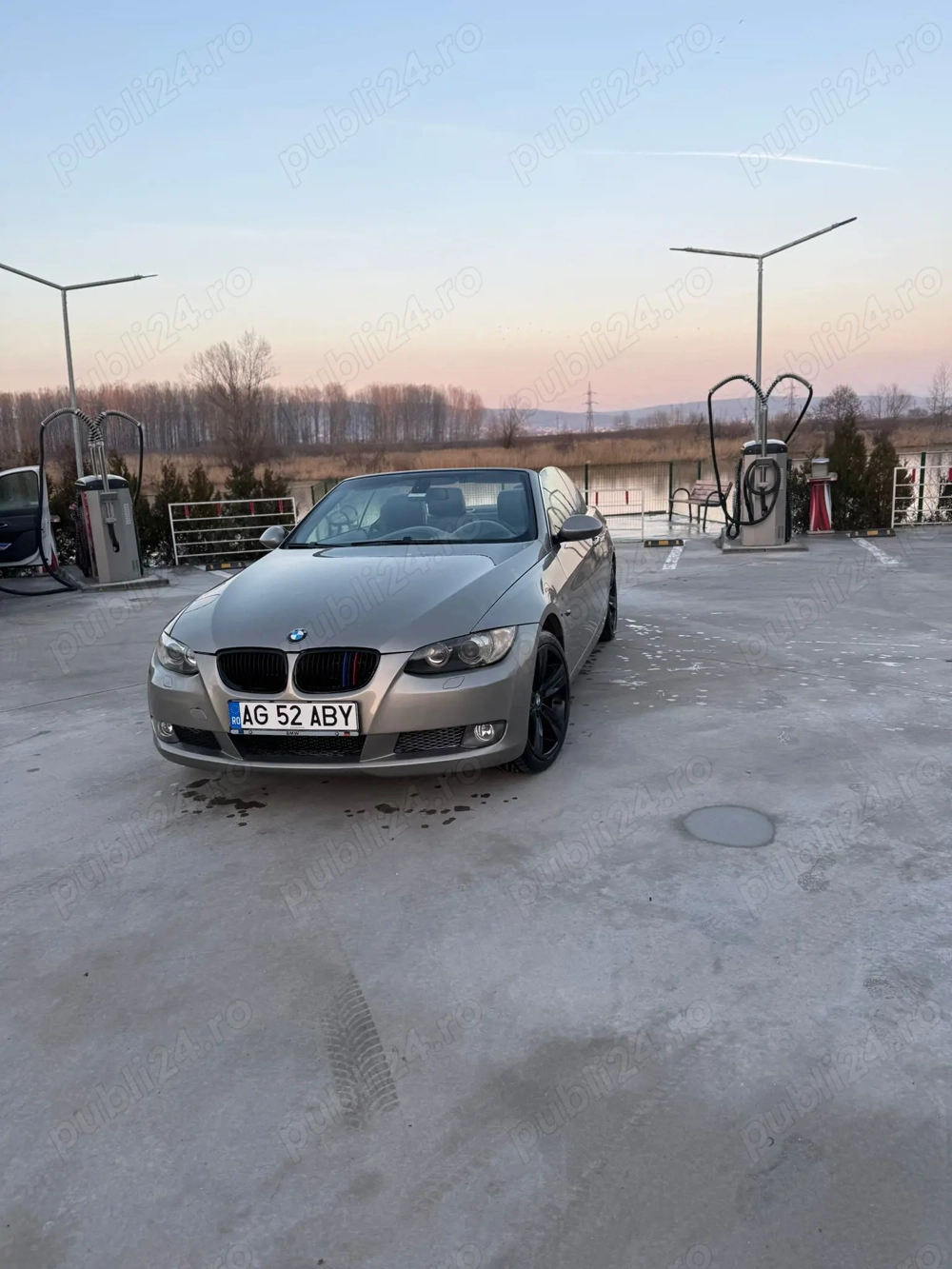 Vând BMW e93 8250 