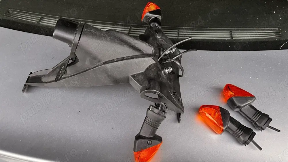 vand suport numar kawasaki z750 