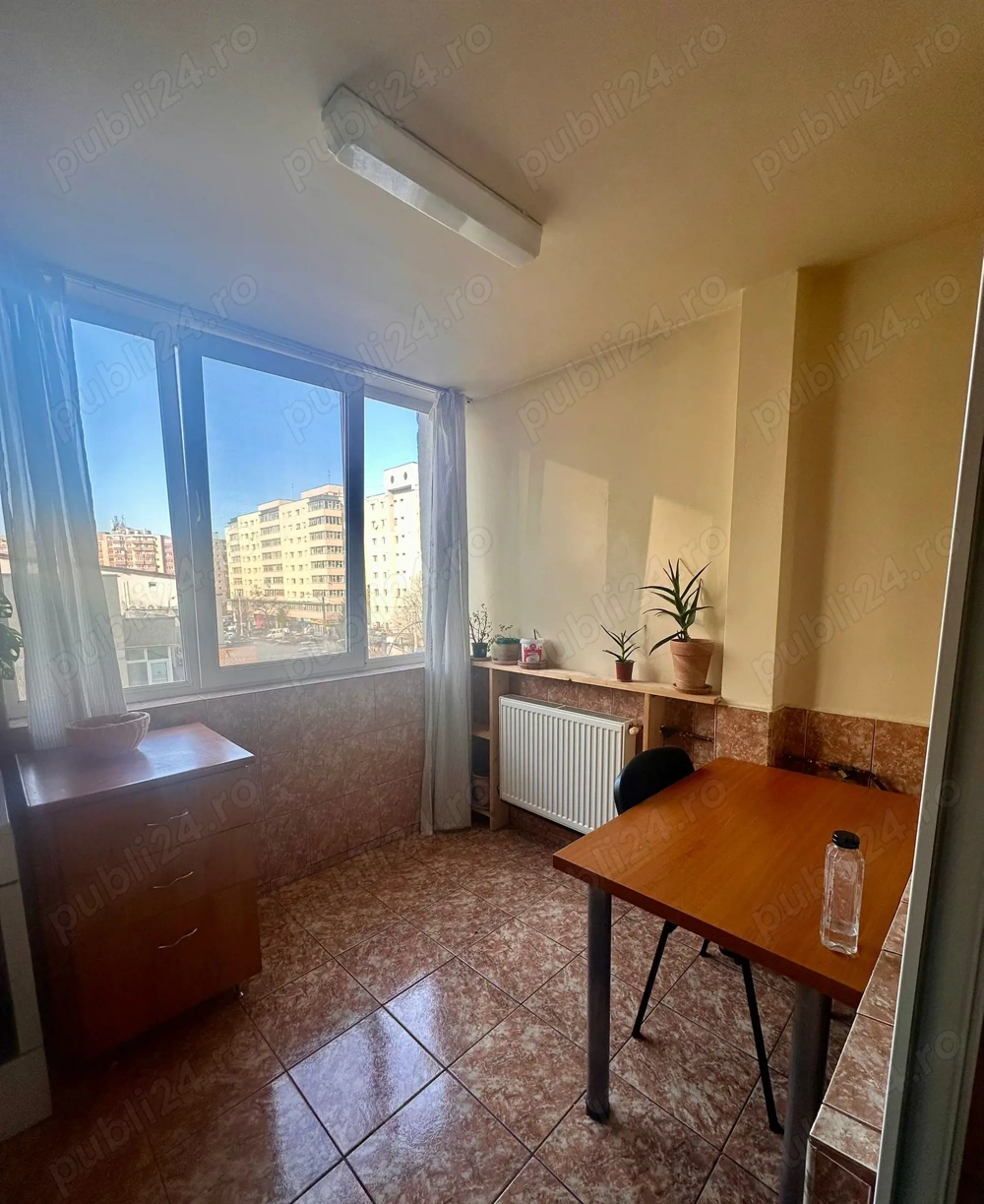 Ofer spre inchiriere garsoniera la pret foarte bun