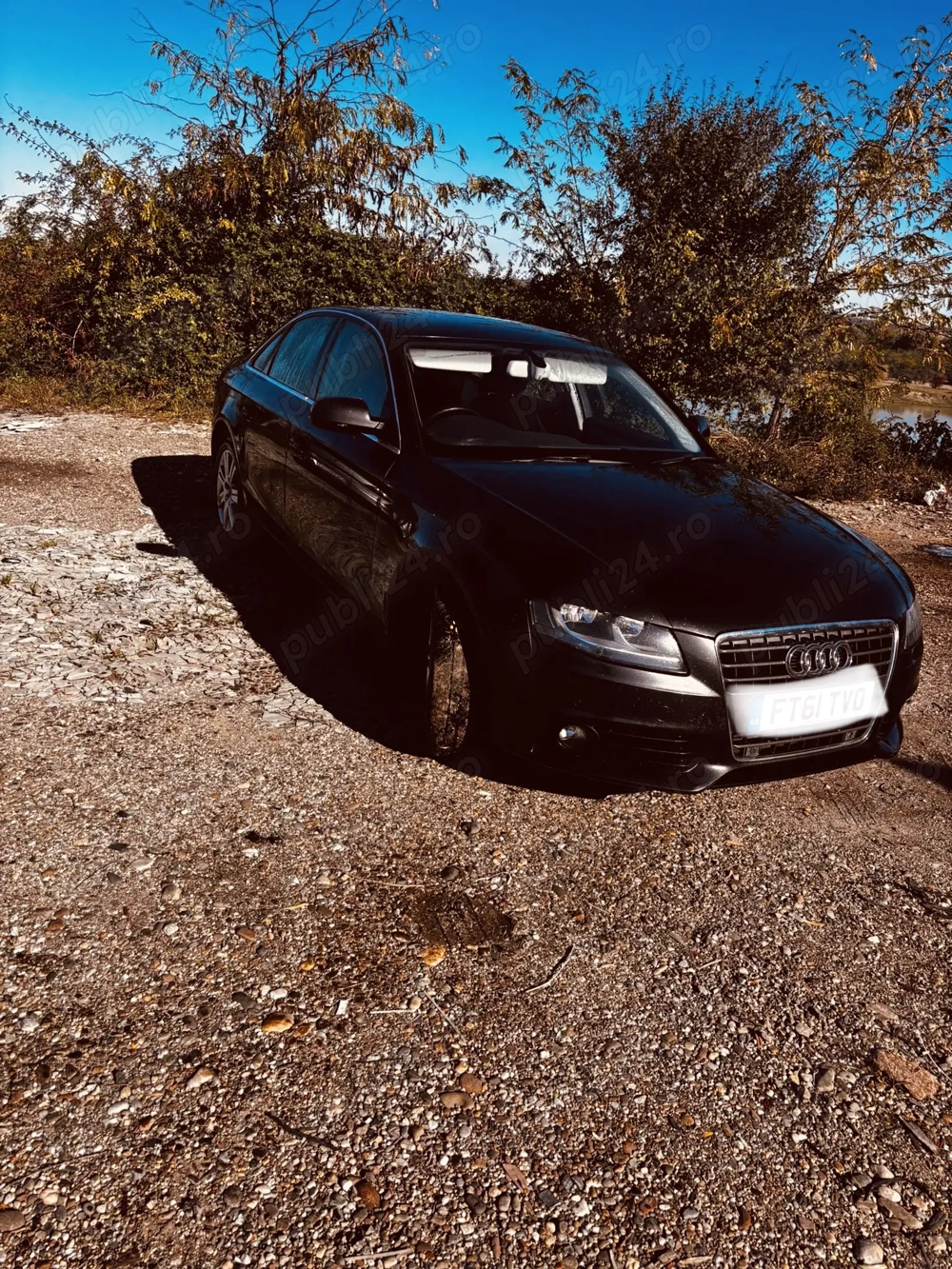 Dezmembrez Audi a4 B8 LZ7L 2.0 TDI 105kw