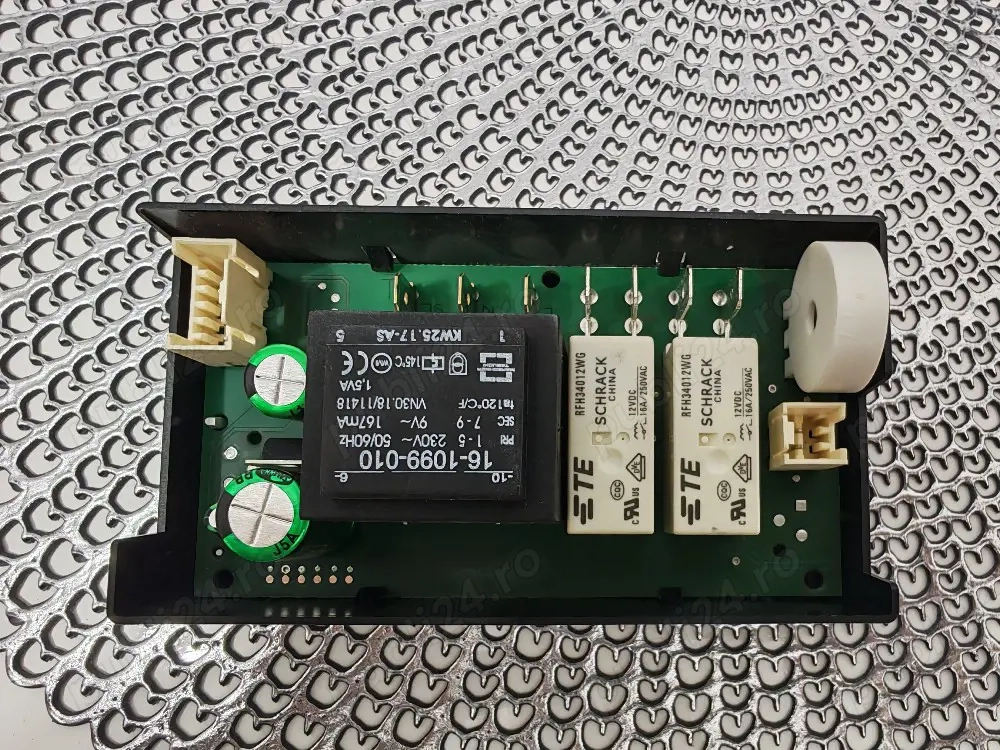 Placă electronică  (timer display temperatura) pentru cuptor Gorenje