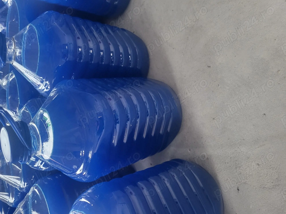 Detergent lichid de rufe