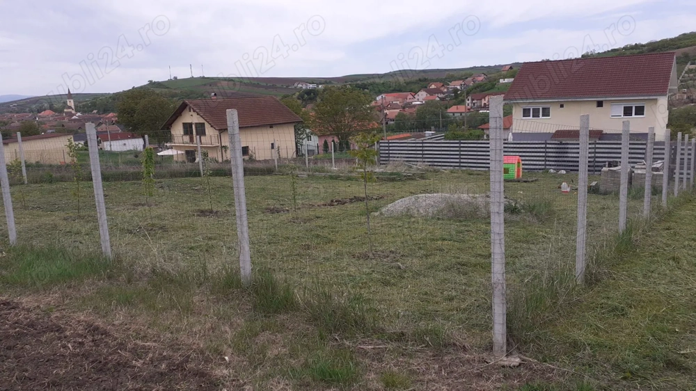 teren intravilan de vanzare