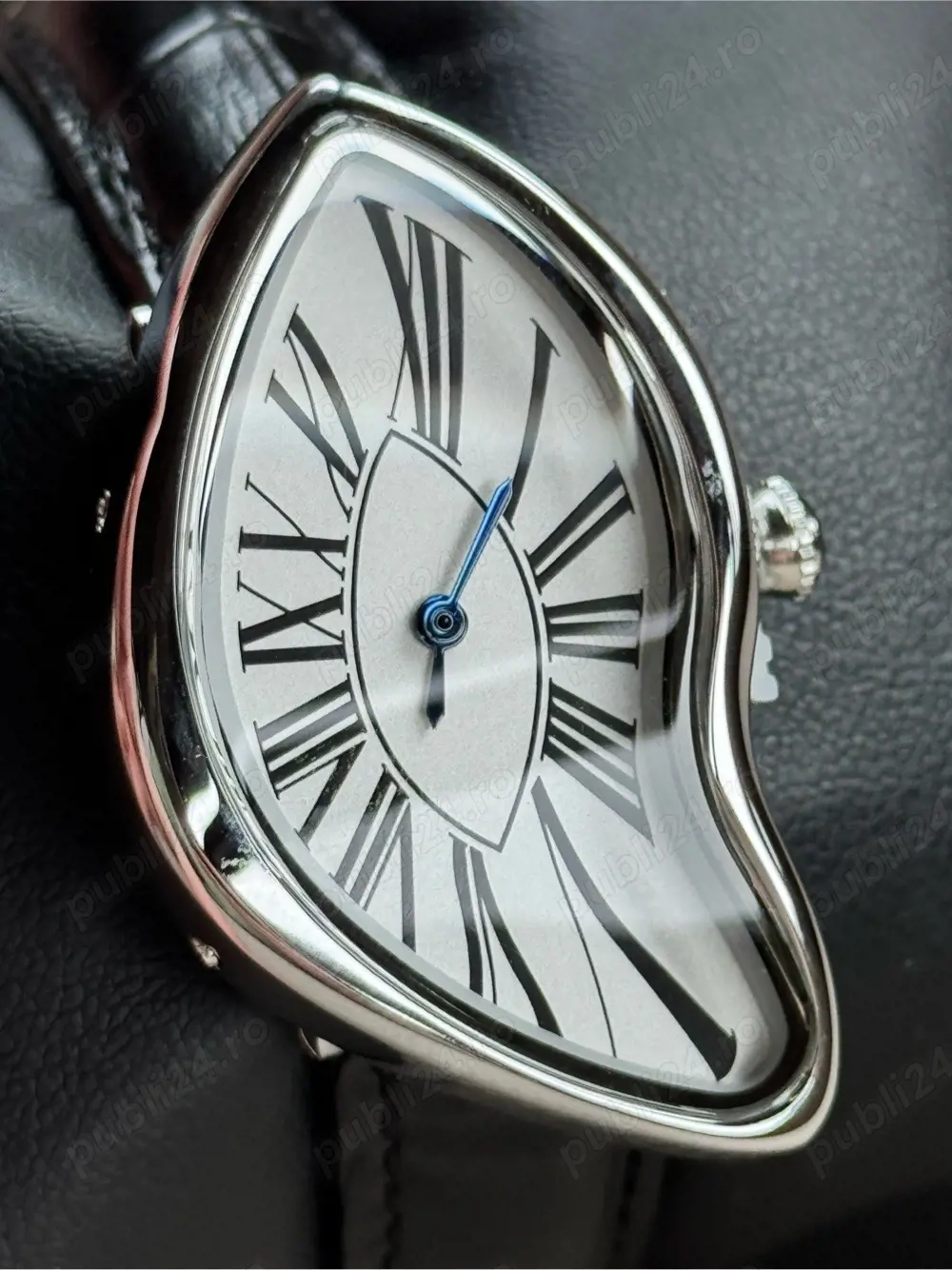 Ceas Pintime Medieval Crash creative melting twisted Dali Paris