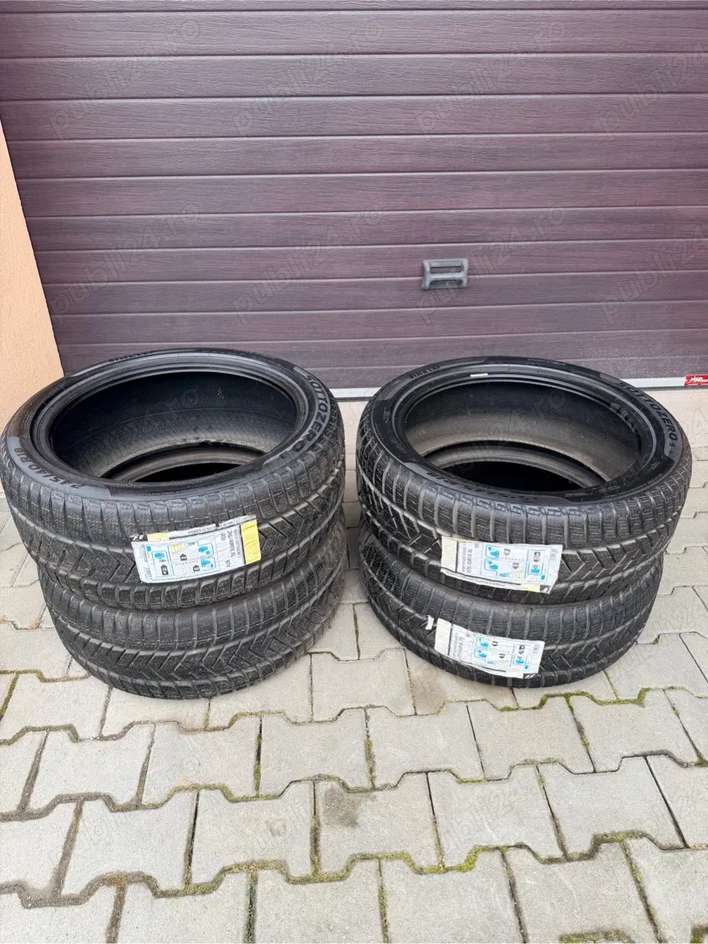 225/45 R18 si 245/40 R18 Pirelli Sottozero3 IARNA