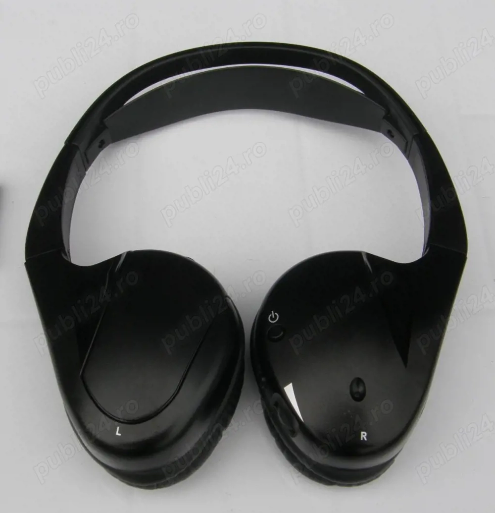 Casti multimedia AW93-19C057-AC pentru Range Rover 