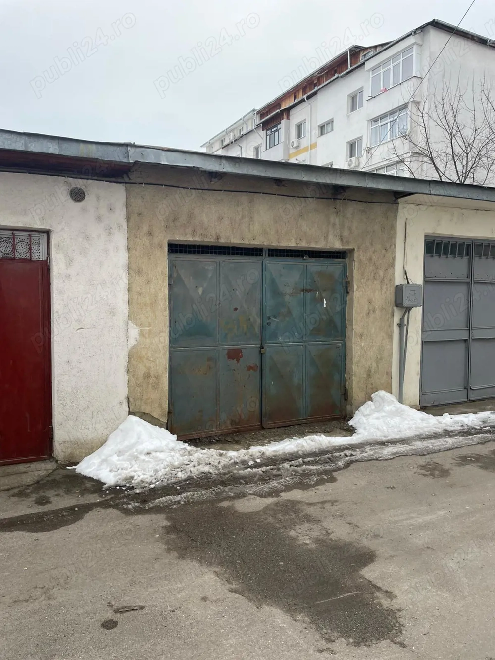 Garaj 20,5 mp - situat str. Primăverii nr. 15 - aproape de Piața Mică