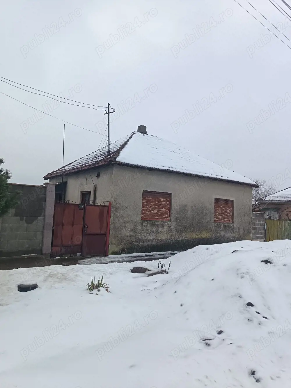 Vand casă Șofronea