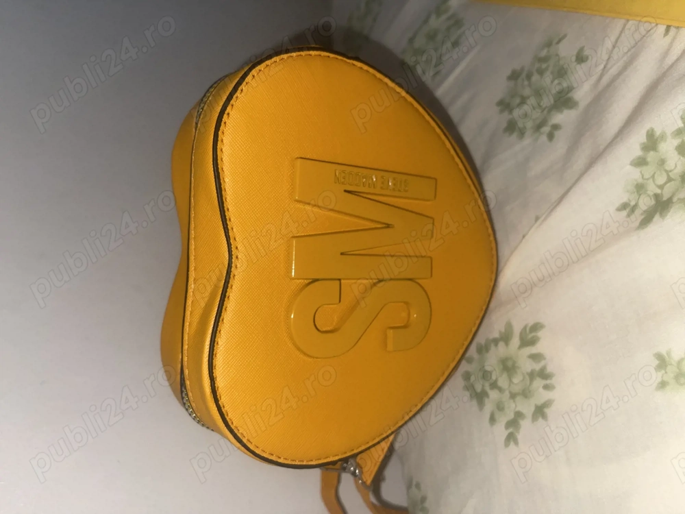 Gentuța Steve Madden