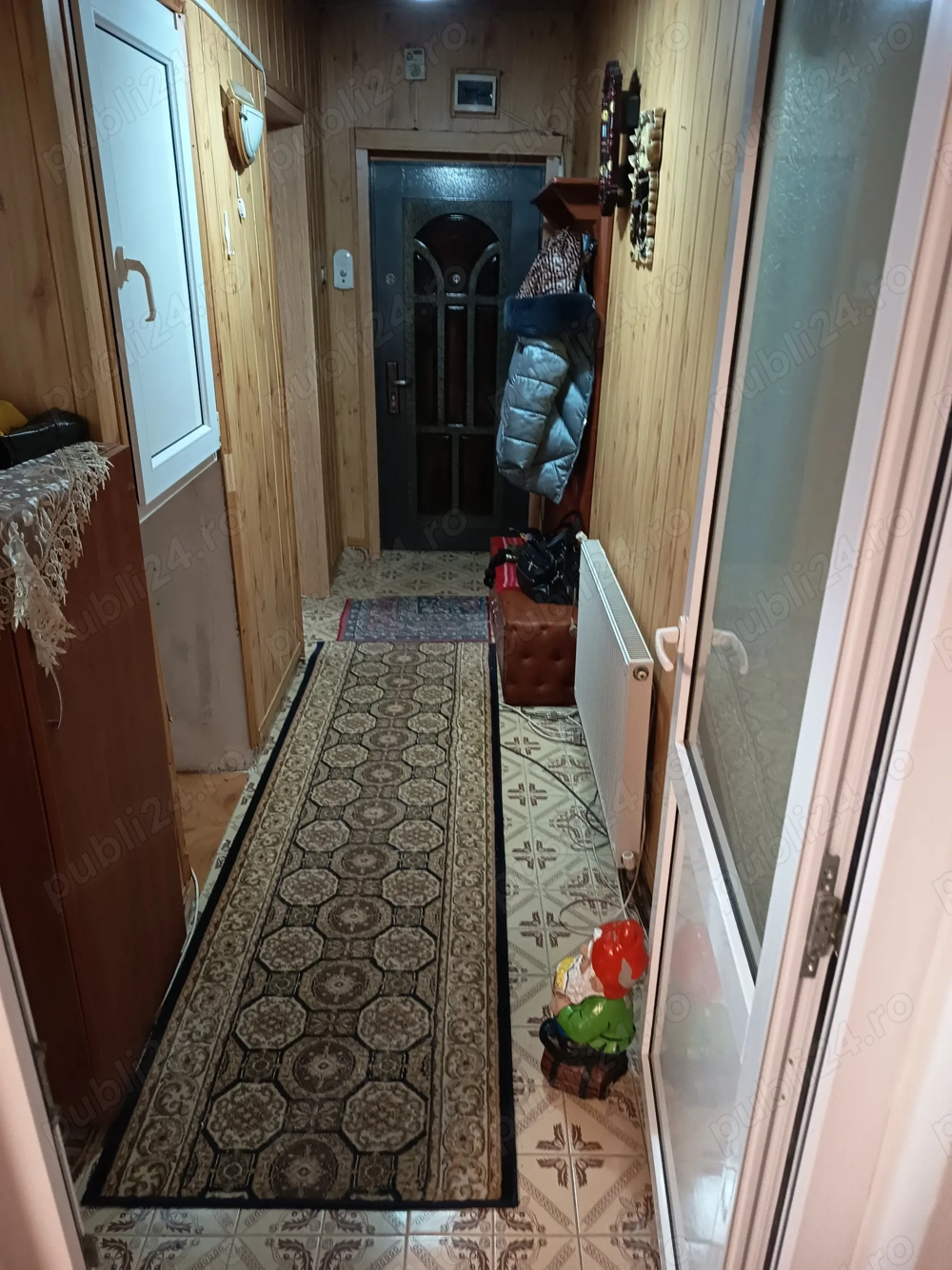 Apartament 2 camere | Etaj 2 | 2 balcoane | Centrală gaz | Zonă excelentă  