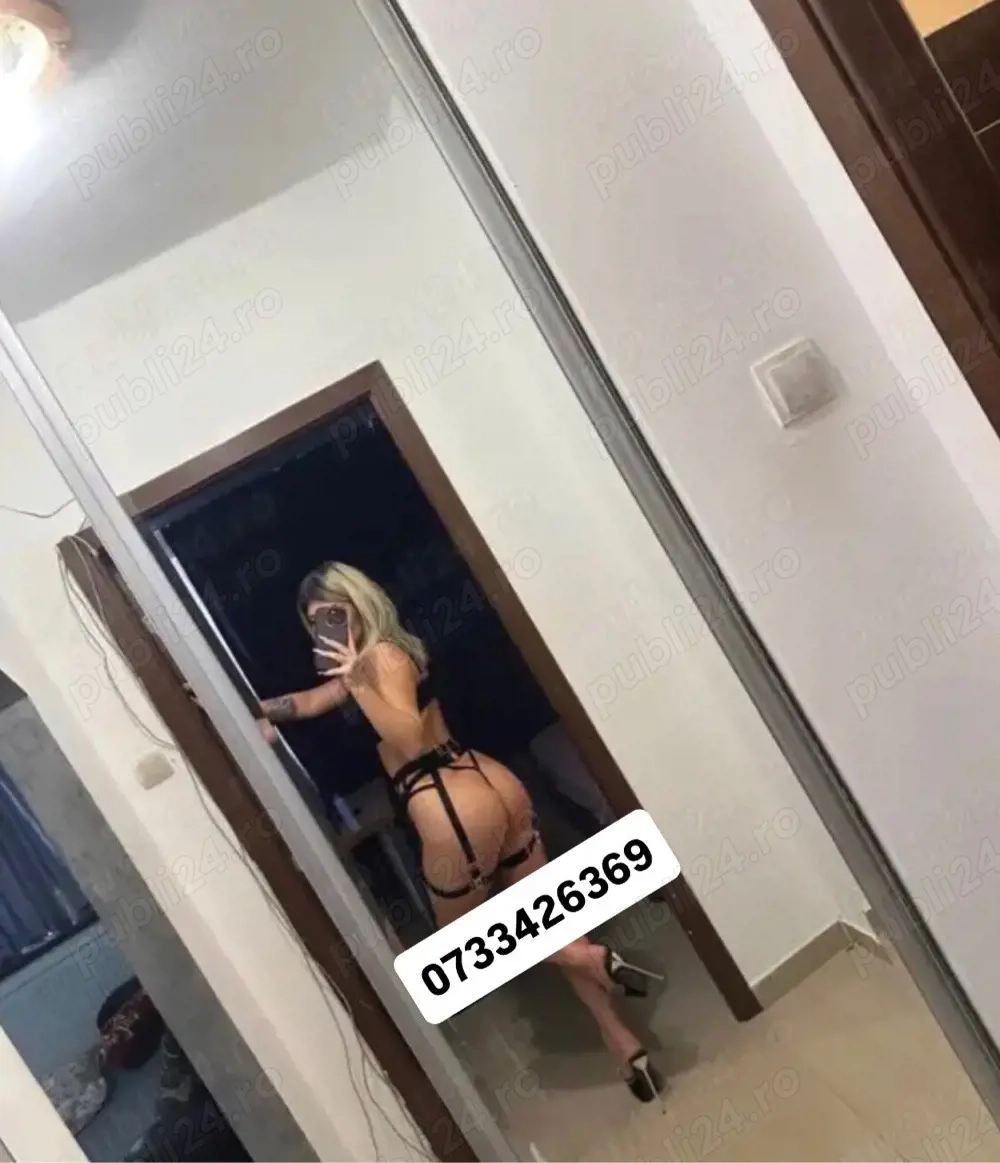 Doar deplasari. piercing in zona intima  