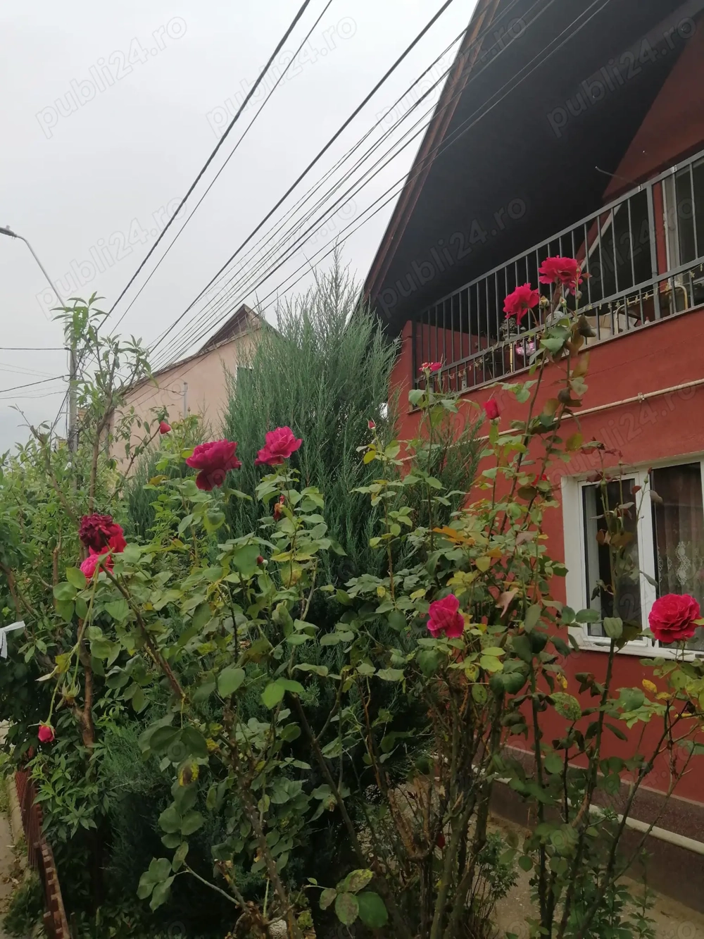 Vând casă în Deva sau schimb cu apartament sau garsoniera+diferența 