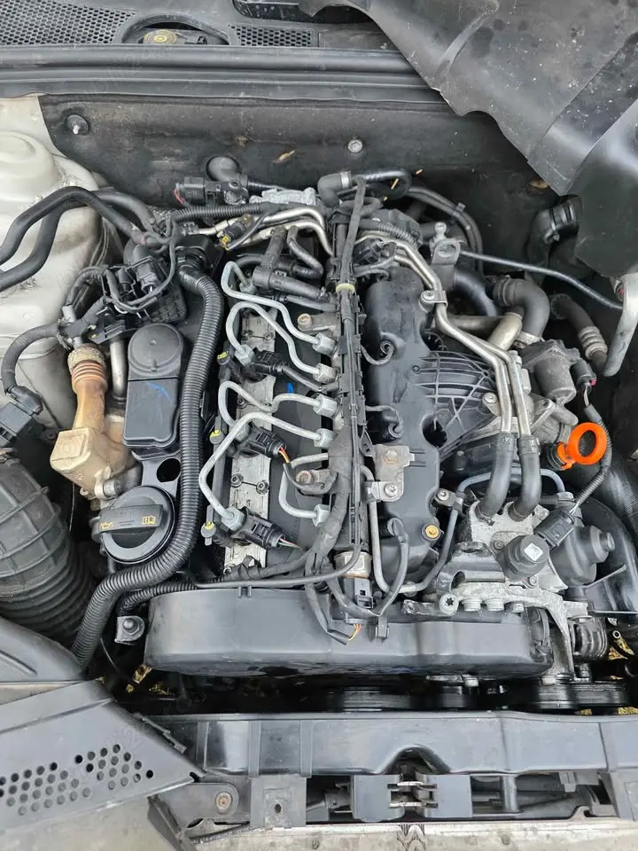Vand motor 2.0 tdi audi a5 cod motor caga