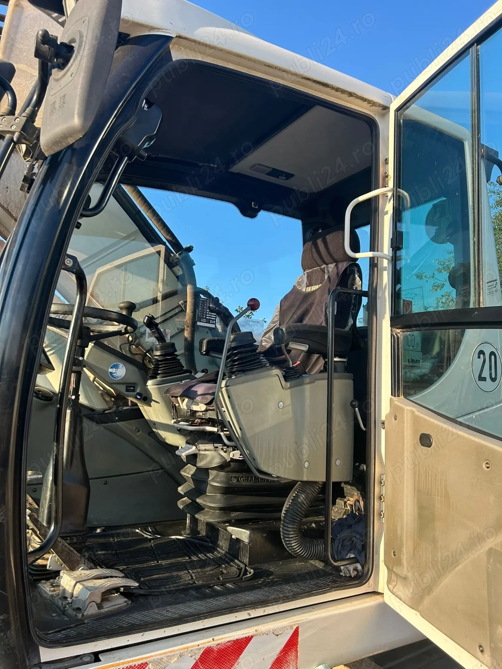 Excavator Liebherr 916 de vanzare