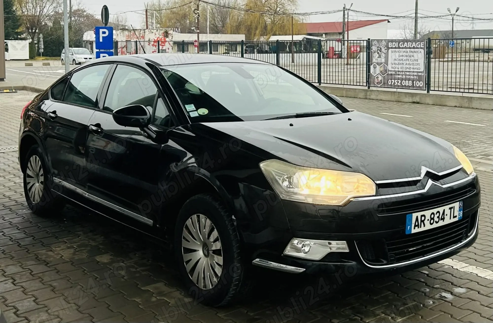 Vând citroën C5