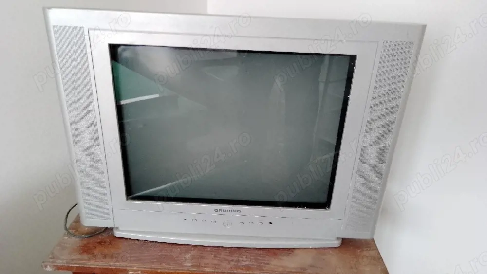 TV color Grundig stereo 