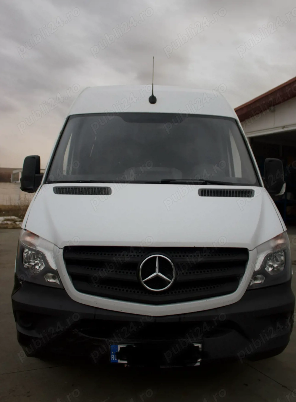 Mercedes Benz Sprinter 