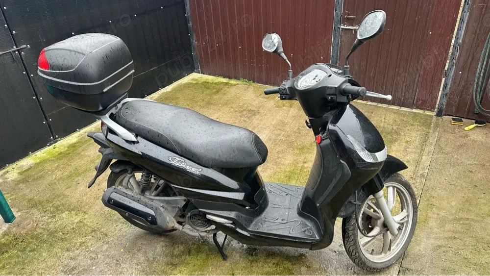 Scuter 125 cc Peugeot Tweet 125