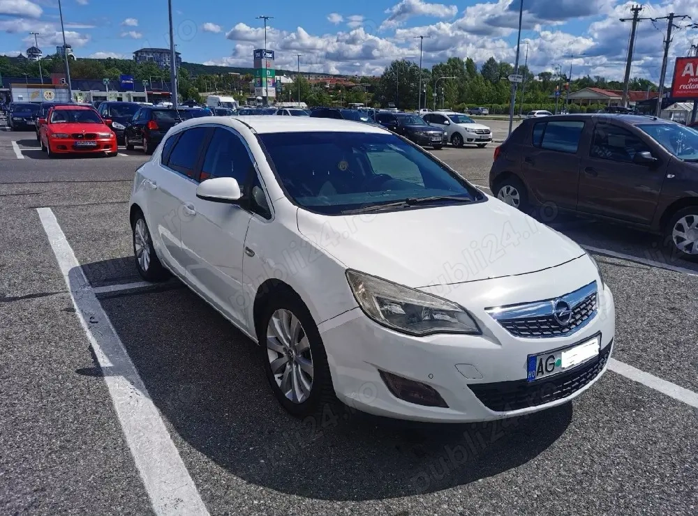 Opel astra j 1.7 cdti 125 cp 