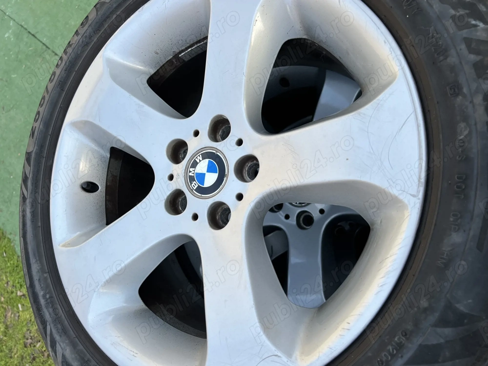 Roti bmw jante cu anvelope pe 19
