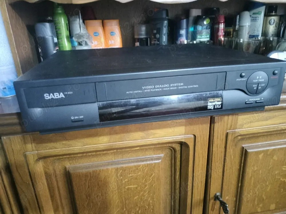 Videorecordere Saba si JVC defecte.