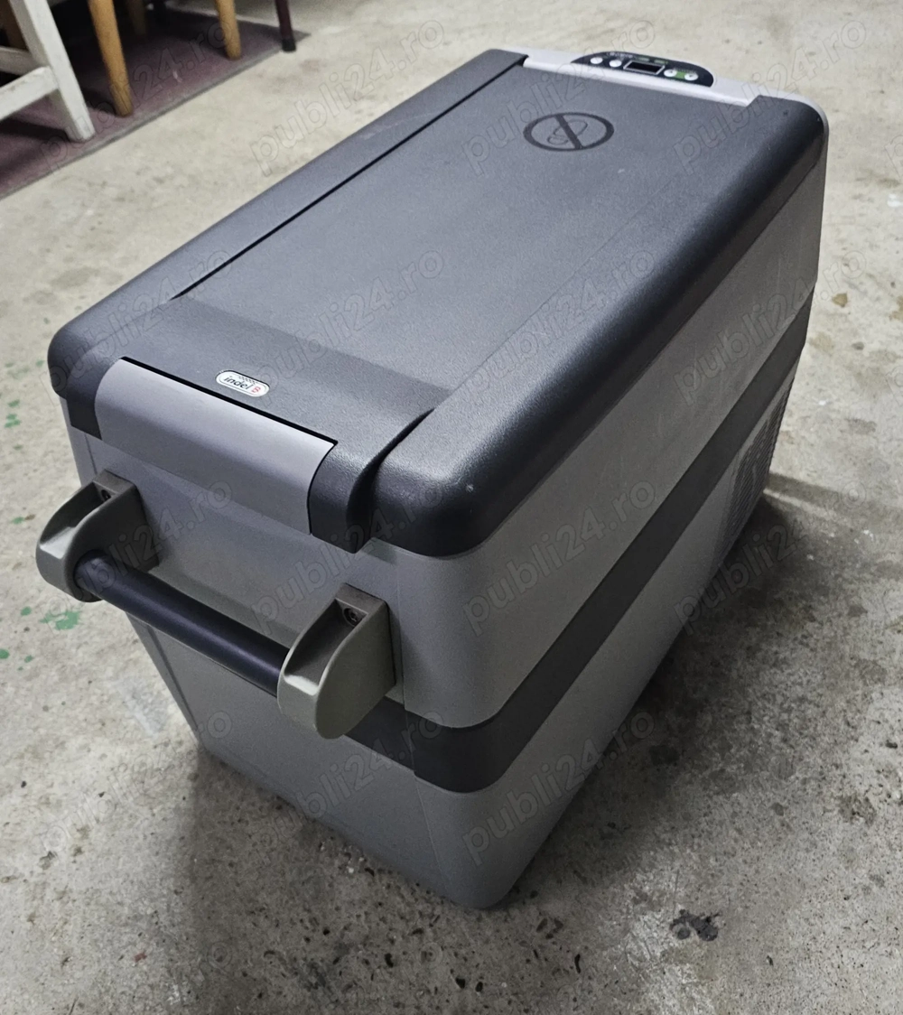 Vand congelator auto