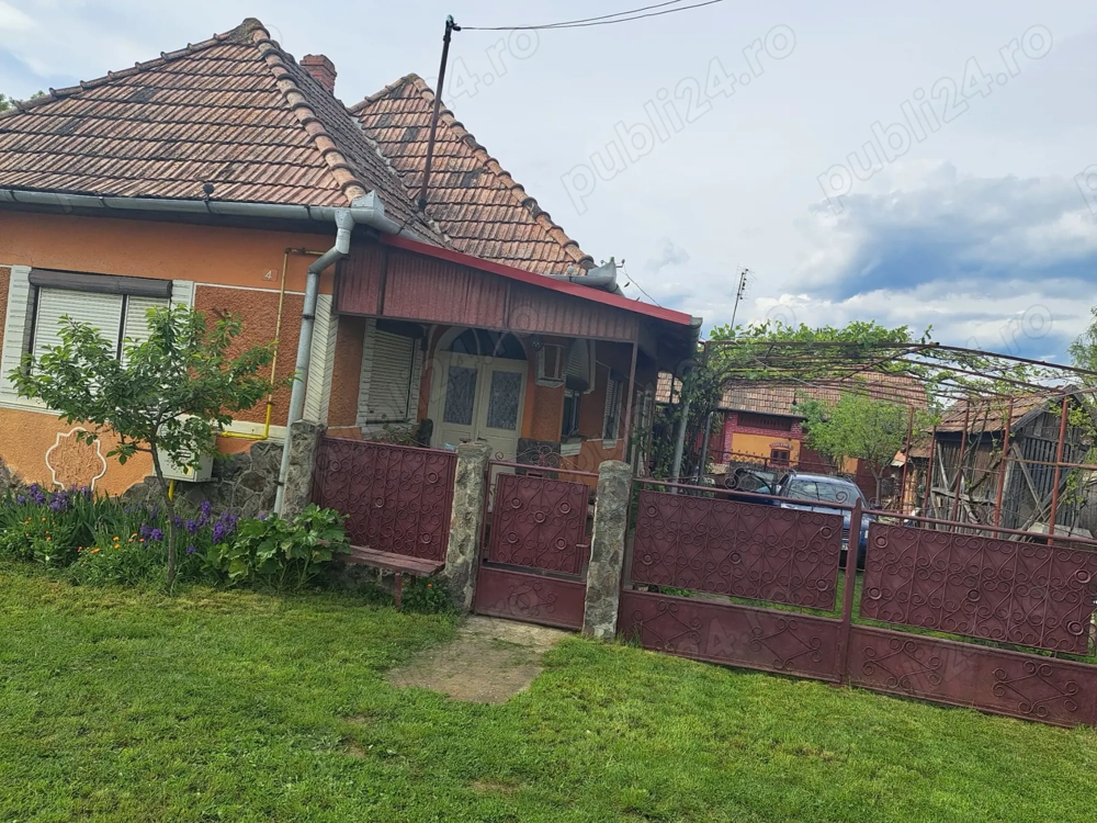 Casă vânzare Mureș,1300 mp,7 minute cu mașina de Târgu Mureș