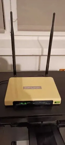 Router wireless TP-Link TL-WR1042ND, Gigabit, 1xWAN, 4xLAN, 300Mbps, USB, FTP Server