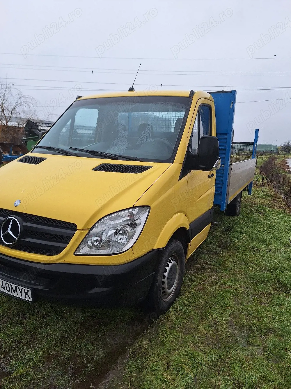 Vand Mercedes autoutilitara