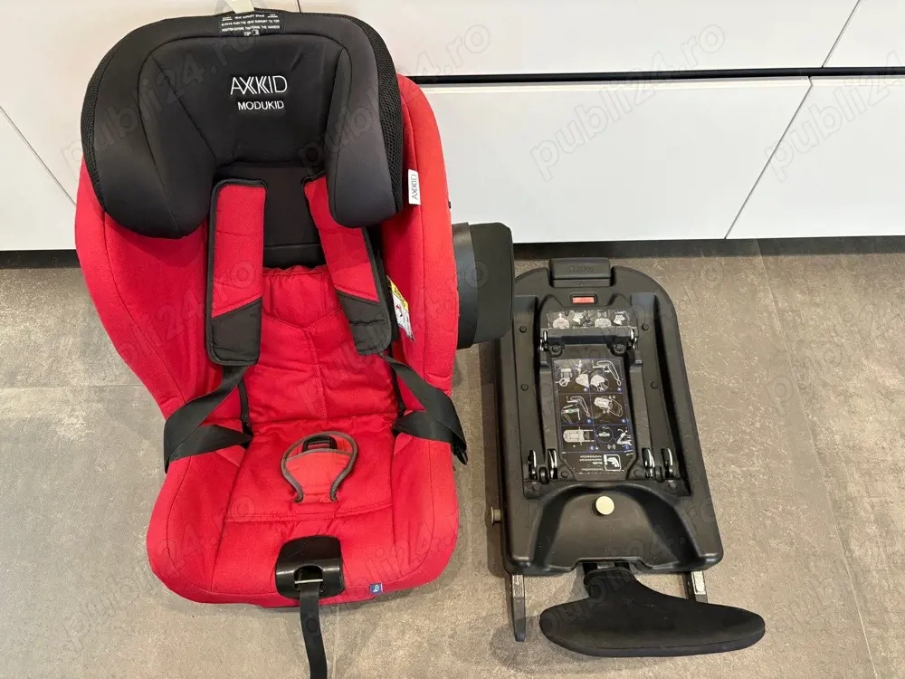 Scaun auto rear facing i-Size ISOFIX Axkid Modukid inclusiv baza