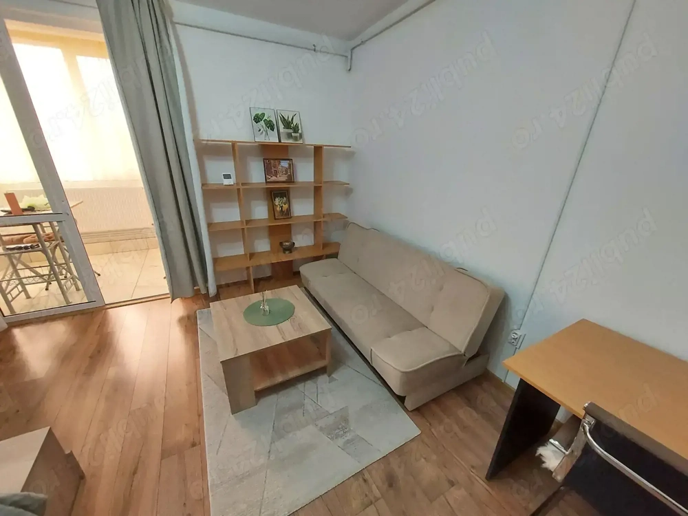 Garsoniera de închiriat 