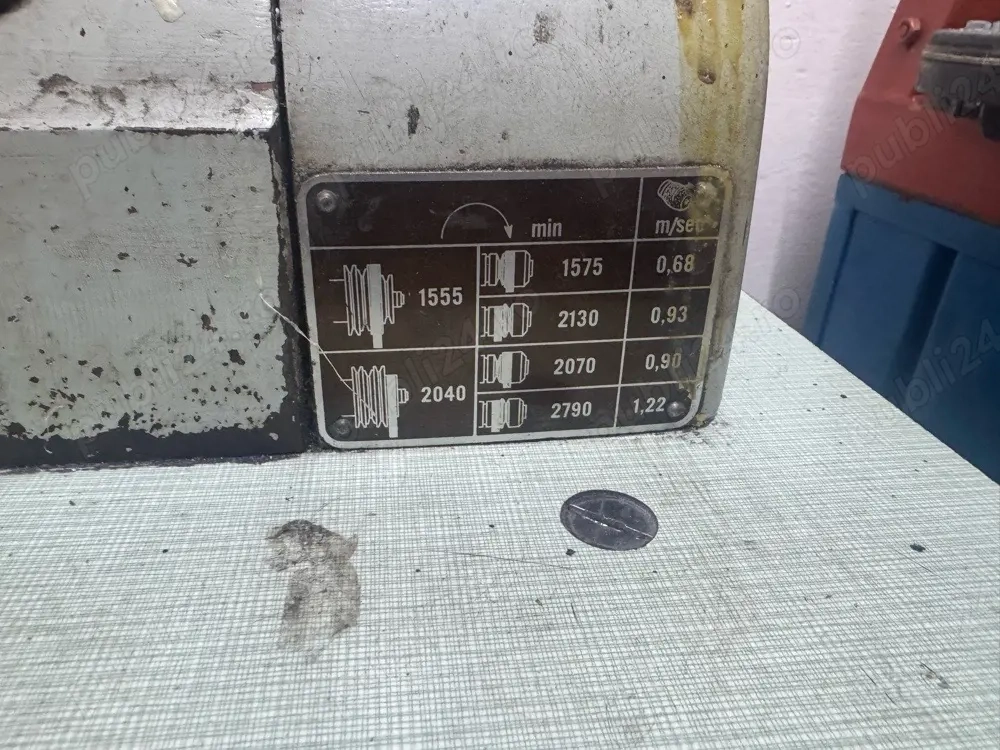 Mașină de suptiat piele (șlefuit) 