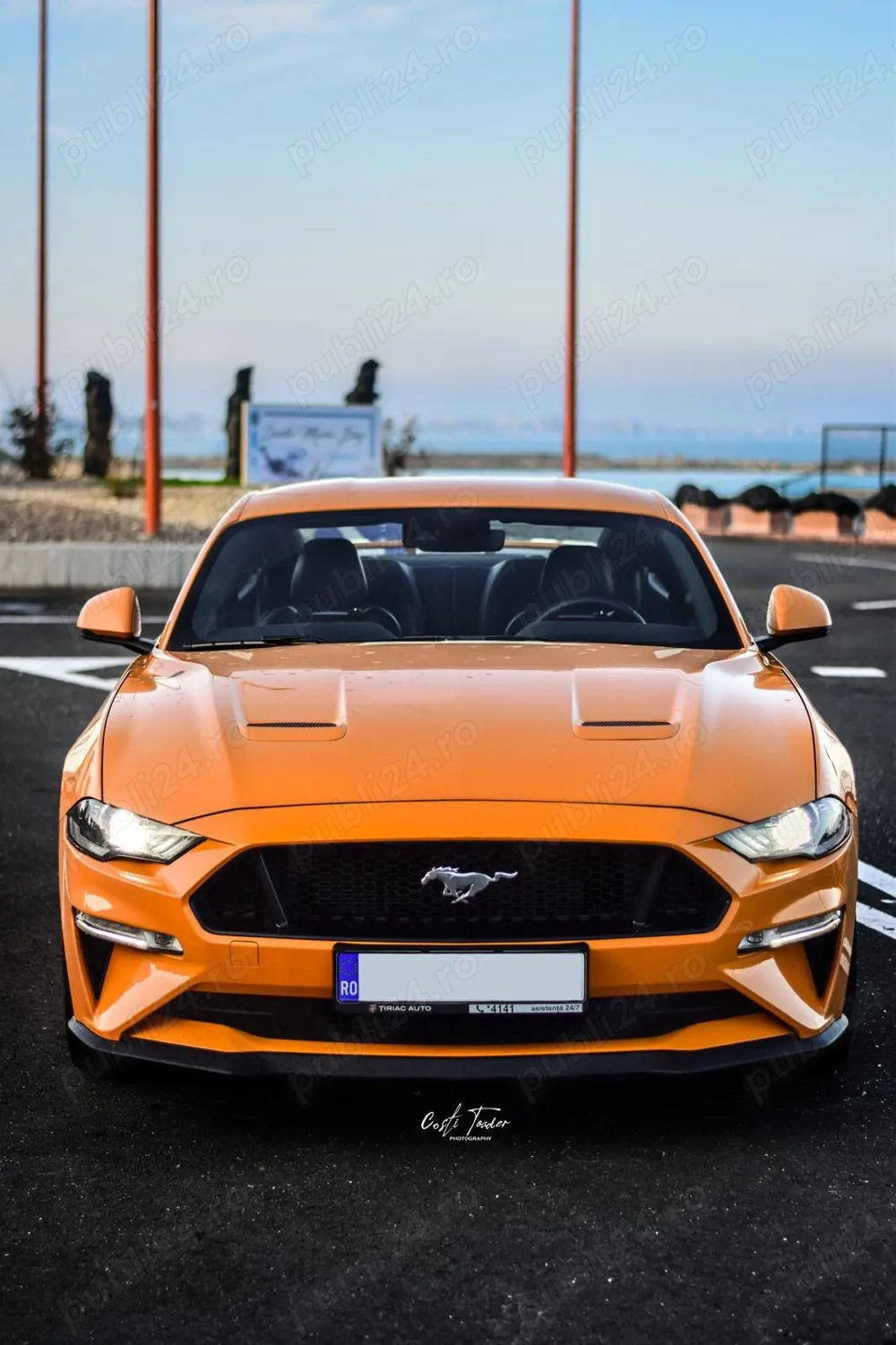 Ford Mustang Coupe 5.0 V8 450CP AT10