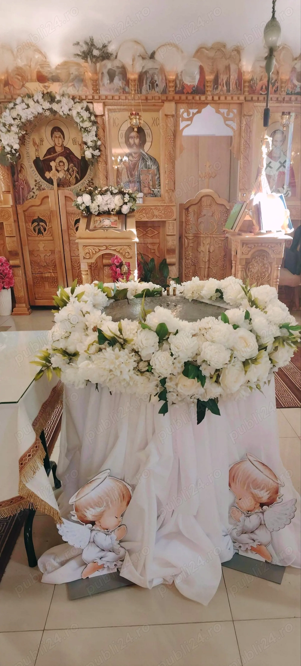 Decor cristelniță botez  cu montaj transport  Brașov