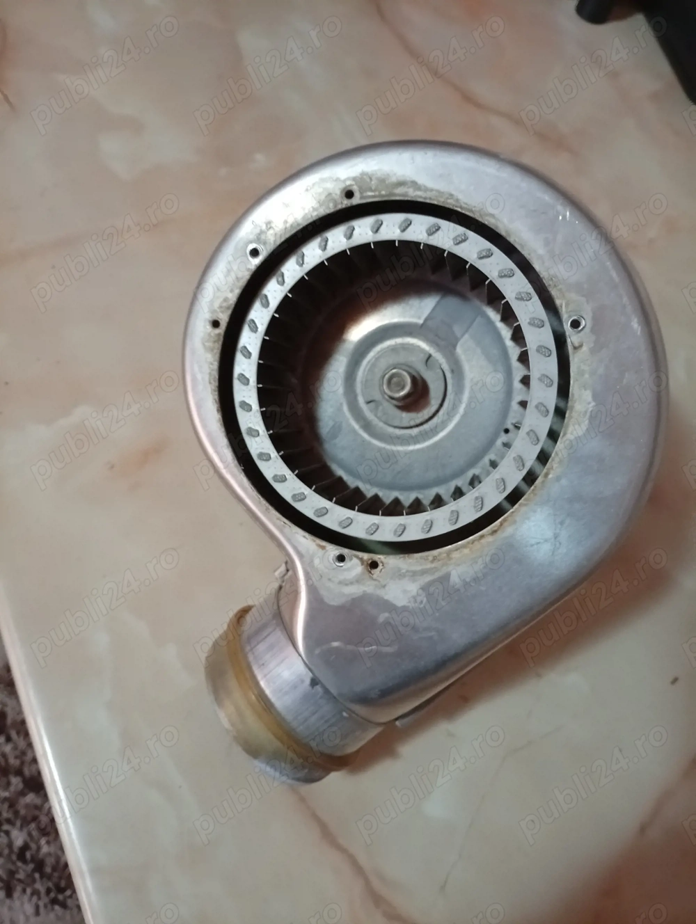 Suflanta.  . Ventilator