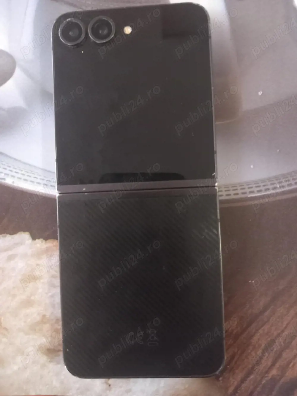 vând samsung z flip6