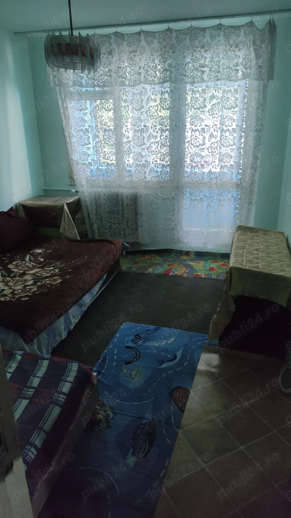 Închiriez apartament 3 camere proprietar 