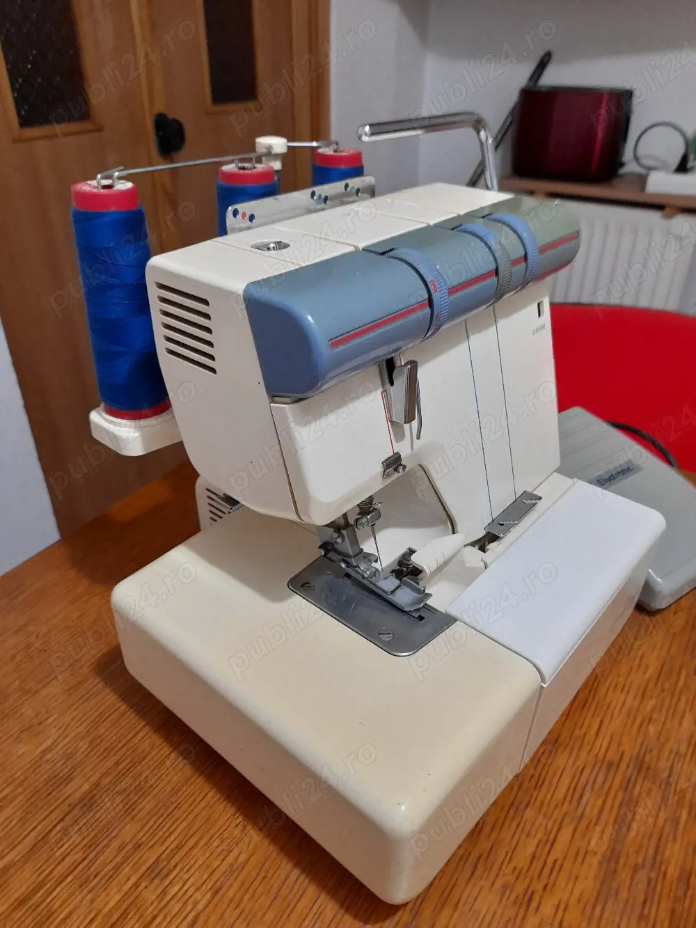 Mașină de surfilat Privileg 