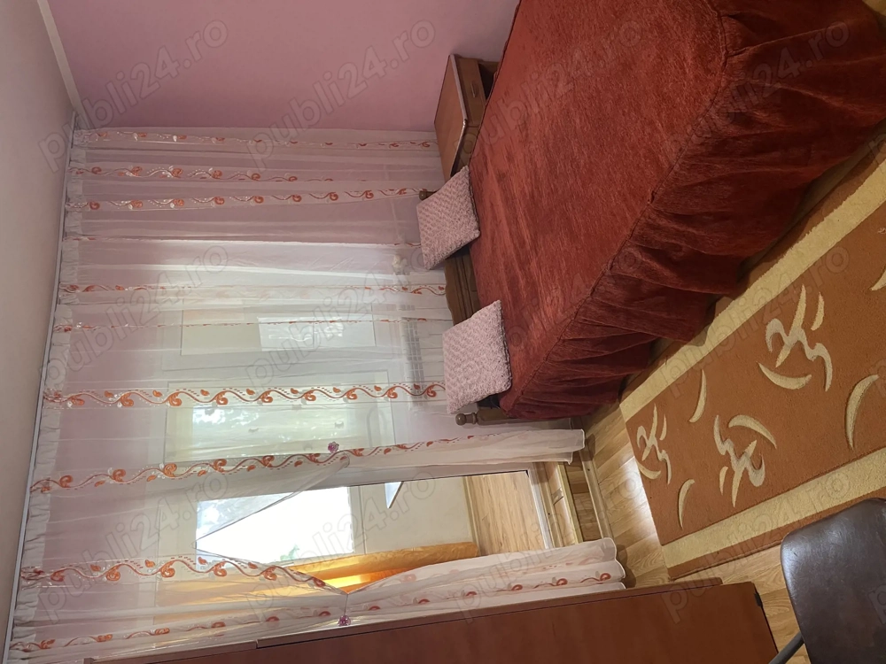 Garsonieră, 25.5 mp + boxă, Micro 40, în spatele Shopping City Galați.