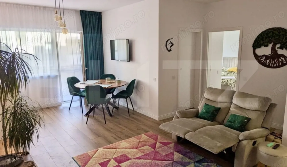 Apartament cu 3 camere, 77 mp, la parter inalt, cu gradina, in zona Subcetate