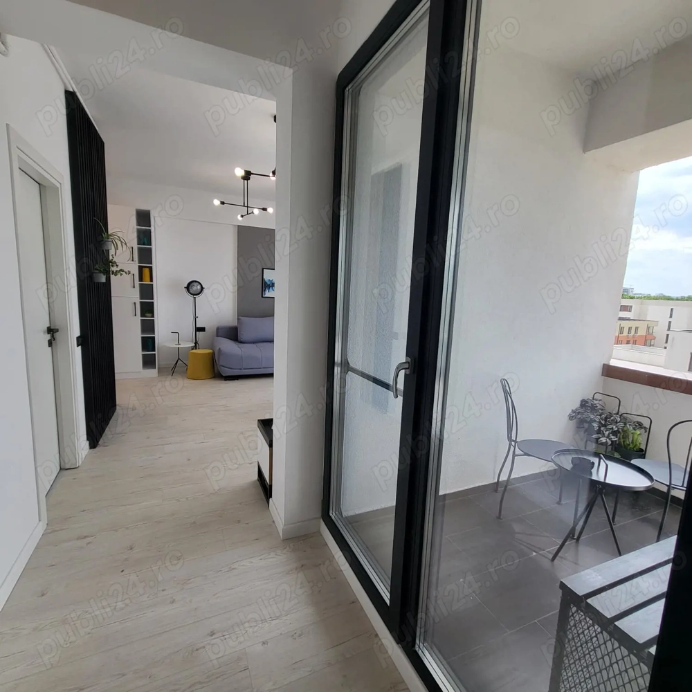 Apartament cu 2 camere decomandat ,Zona Campus 