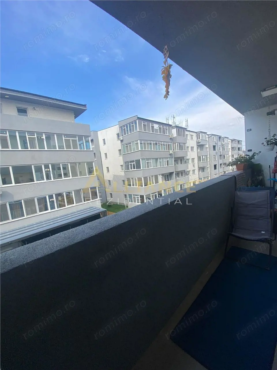 Apartament 3 camere || 72 mp || cu loc de parcare inclus || STB ||