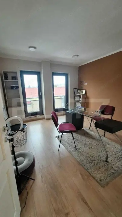 Apartament 2 camere, nemobilat, rezidențial / birou, zona Dâmbul Rotund