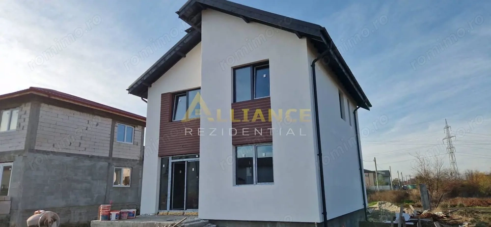 Casa individuala - 4 camere  - 3 bai - 123 mp utili-425mp