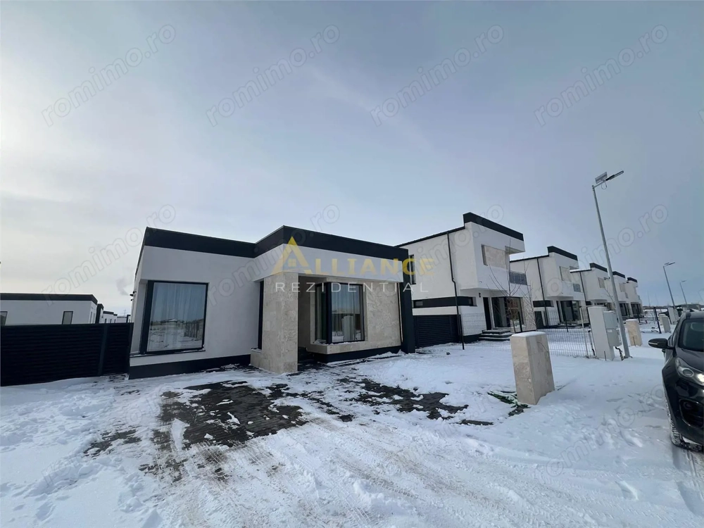 Casa individuala - 4 camere  - 2 bai - in ansamblu rezidential-str asfaltata