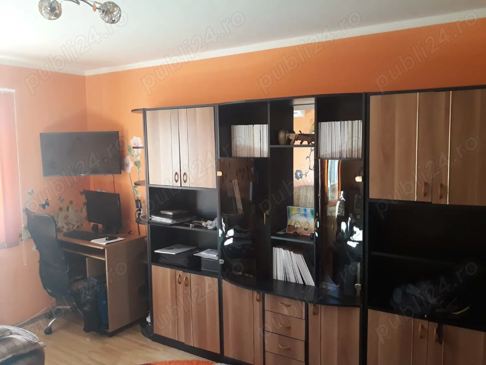 Garsoniera pt inchiriere zona Cet.