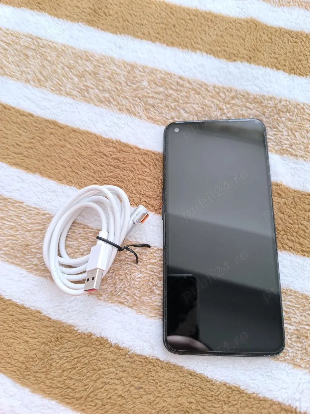 Telefon OPPO A72 -  128GB Stocare | 4GB+3GB RAM | Liber de rețea